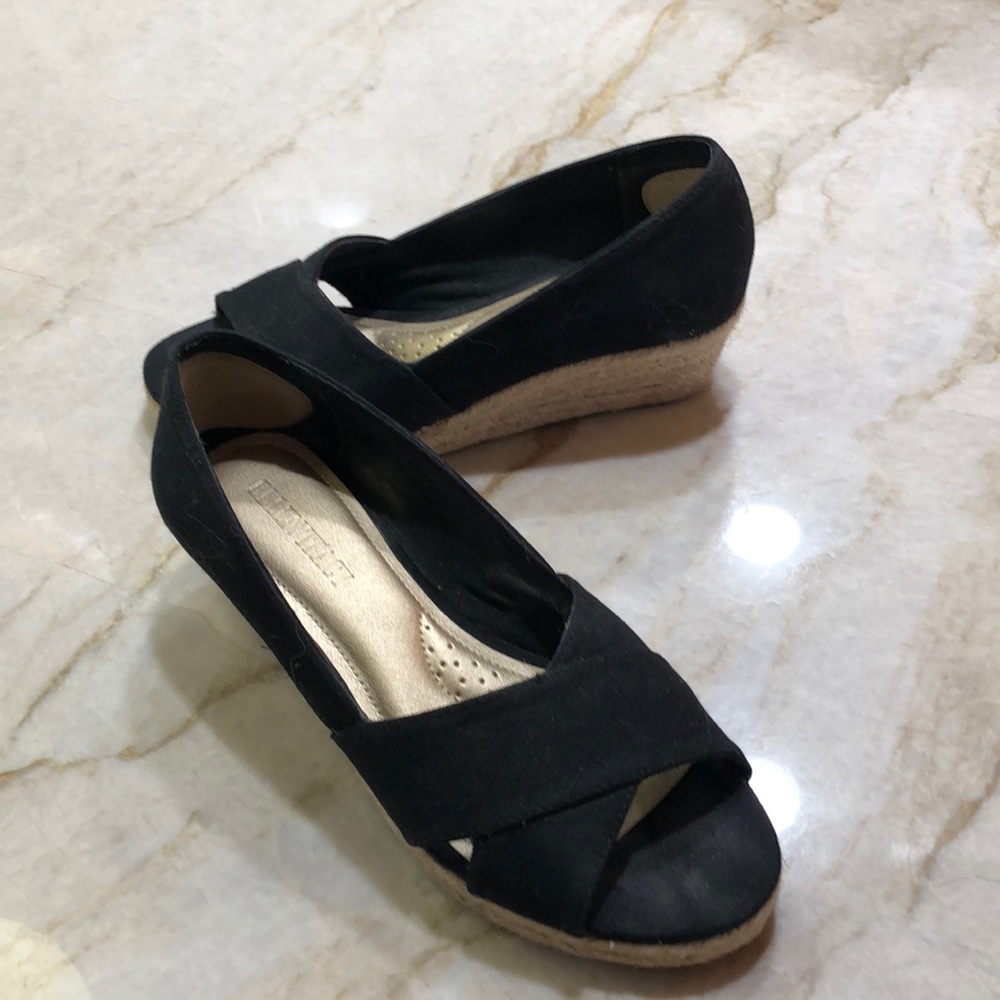 Black Canvas Espadrilles